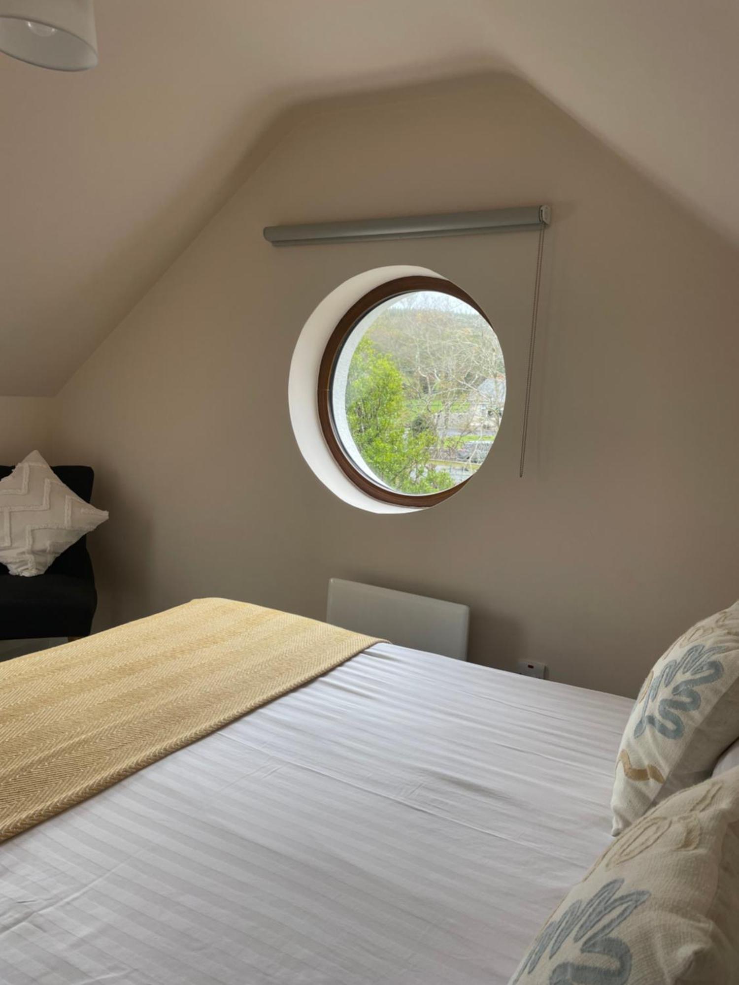 Shindilla Cottage Air B&B Голуэй Экстерьер фото
